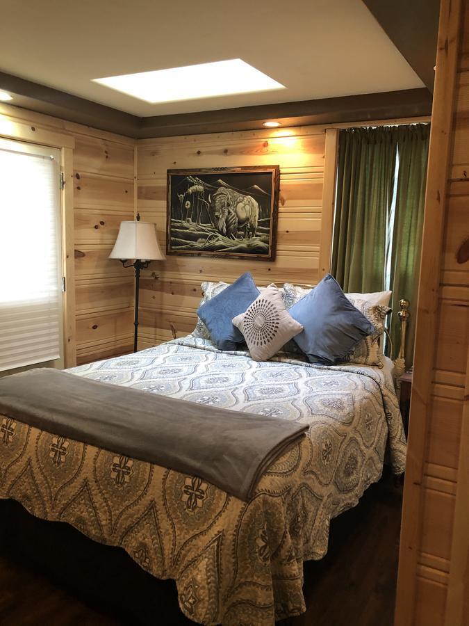 All Seasons Groveland Inn Esterno foto